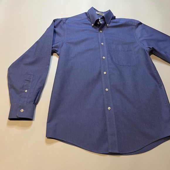 L.L Bean Men's Size 14 1/2 - 32 Traditional Fit Long Sleeve Button Down Shirt - Picture 3 of 11